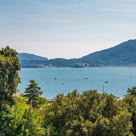 Il Teatro Sul Mare, Terrazza Panoramica, Barbecue E Cinema Tra Lerici E Cinque Terre
